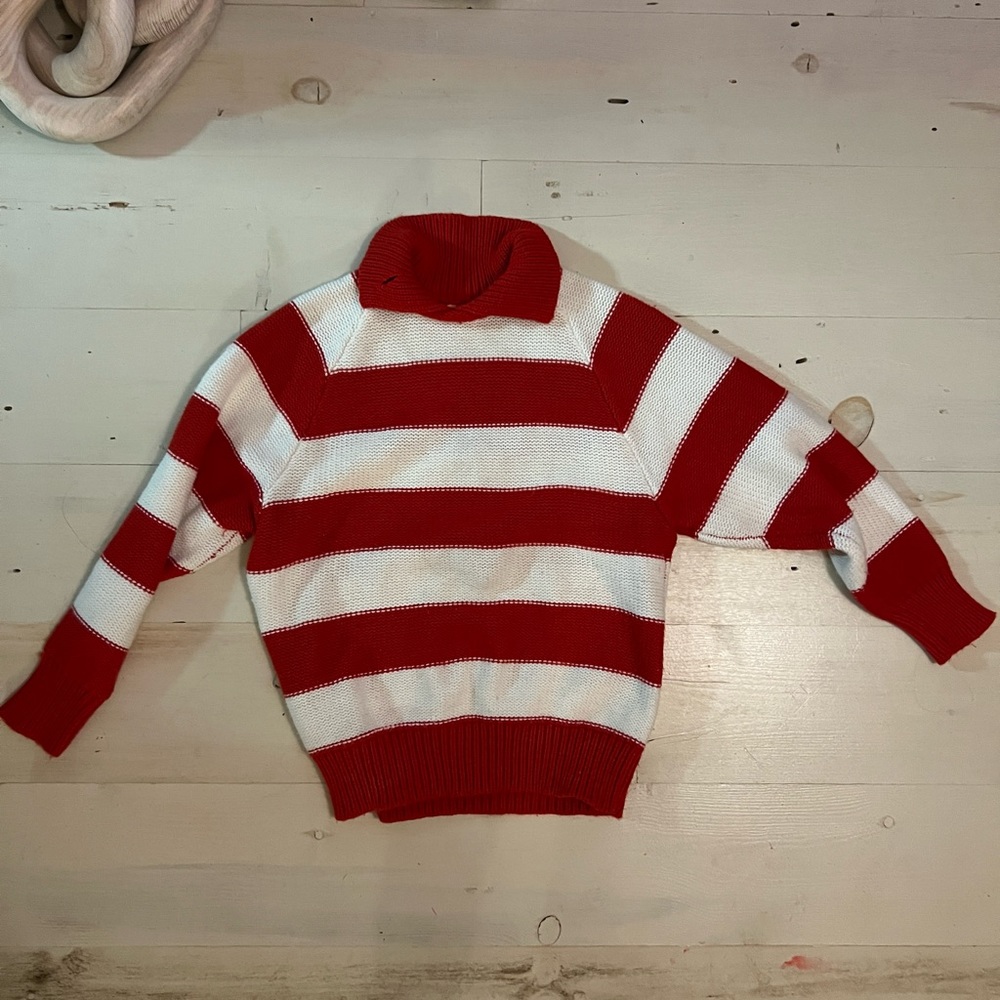 Super cute vintage red and white stripe knit sweater